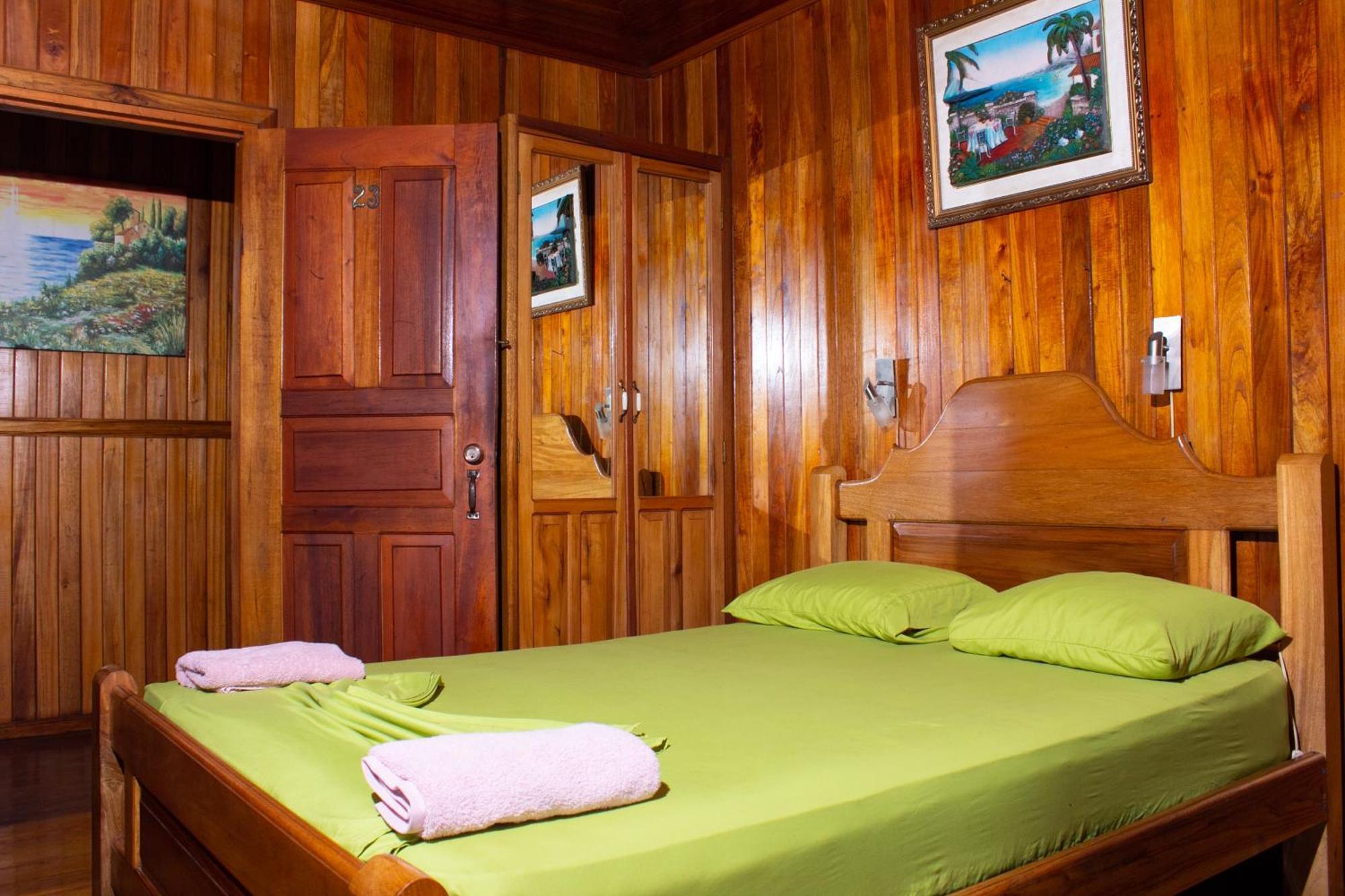 Bastimentos Hill Guest House Bocas del Toro Room photo